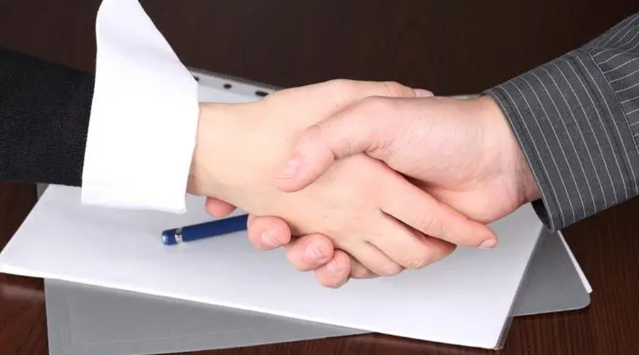 好產(chǎn)品引關(guān)注！金環(huán)電器共享干衣機(jī)吸引客戶前來(lái)洽談合作